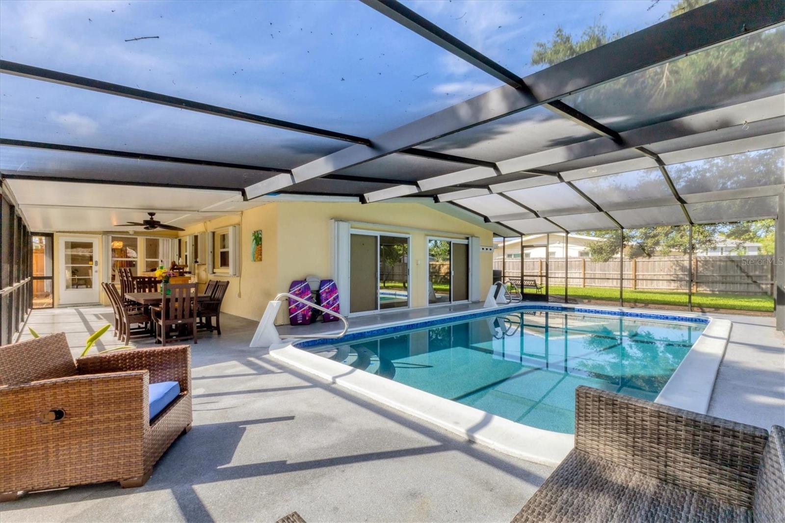 636 CADIZ ROAD