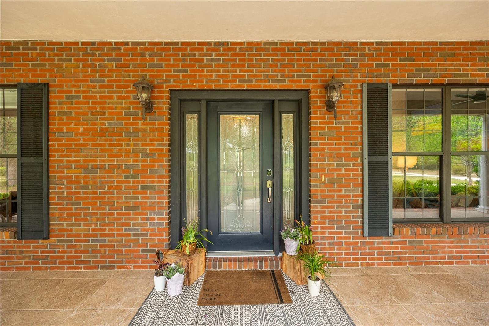 COUNTRY GARDEN ESTATES - Residential