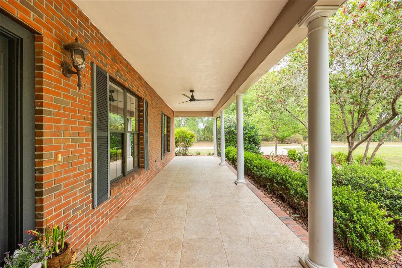 COUNTRY GARDEN ESTATES - Residential