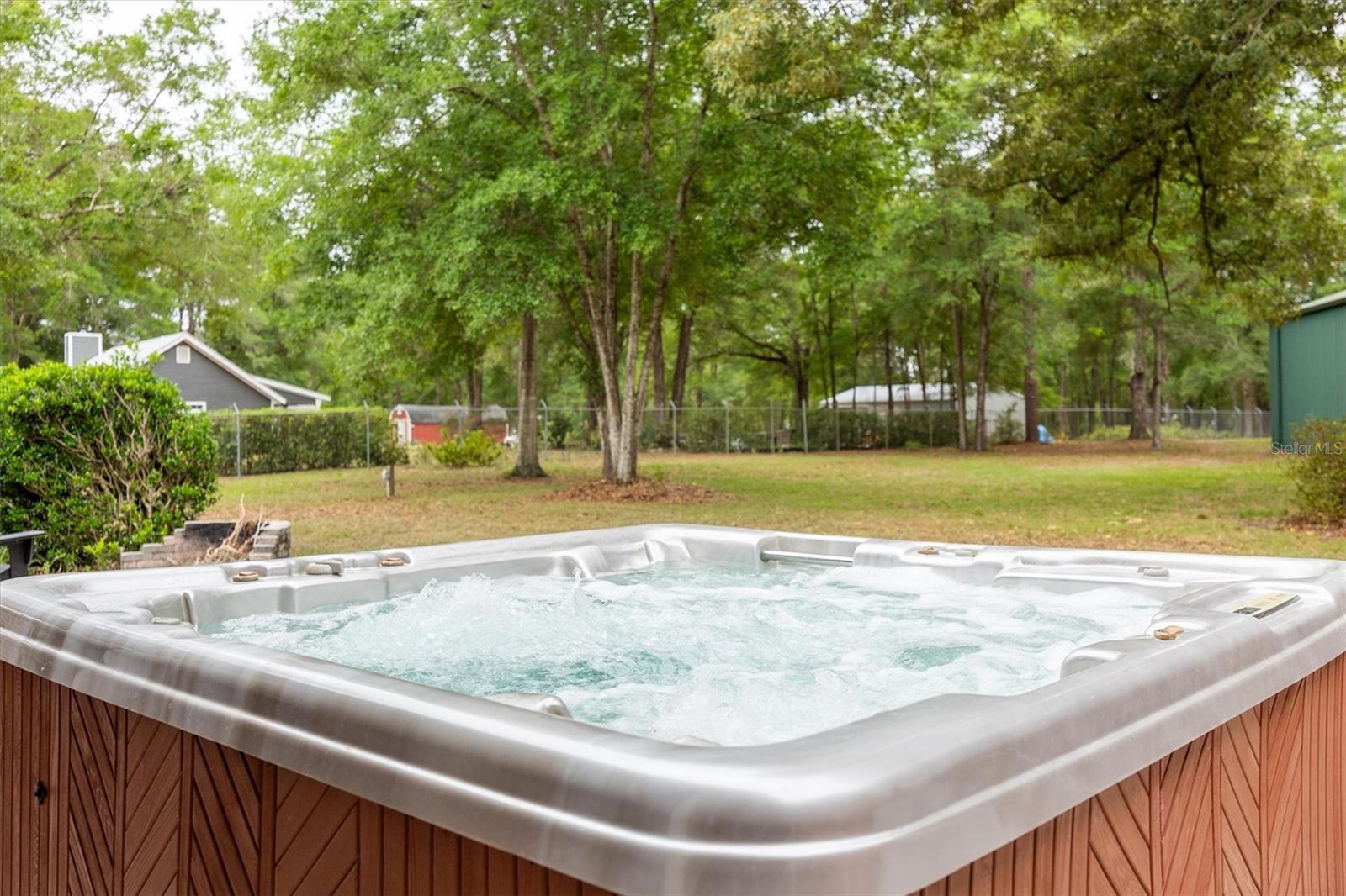 COUNTRY GARDEN ESTATES - Residential