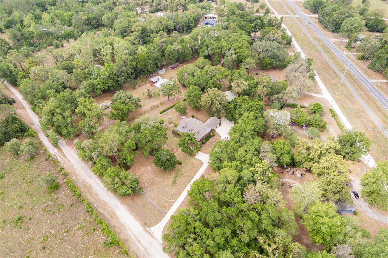 COUNTRY GARDEN ESTATES - Residential