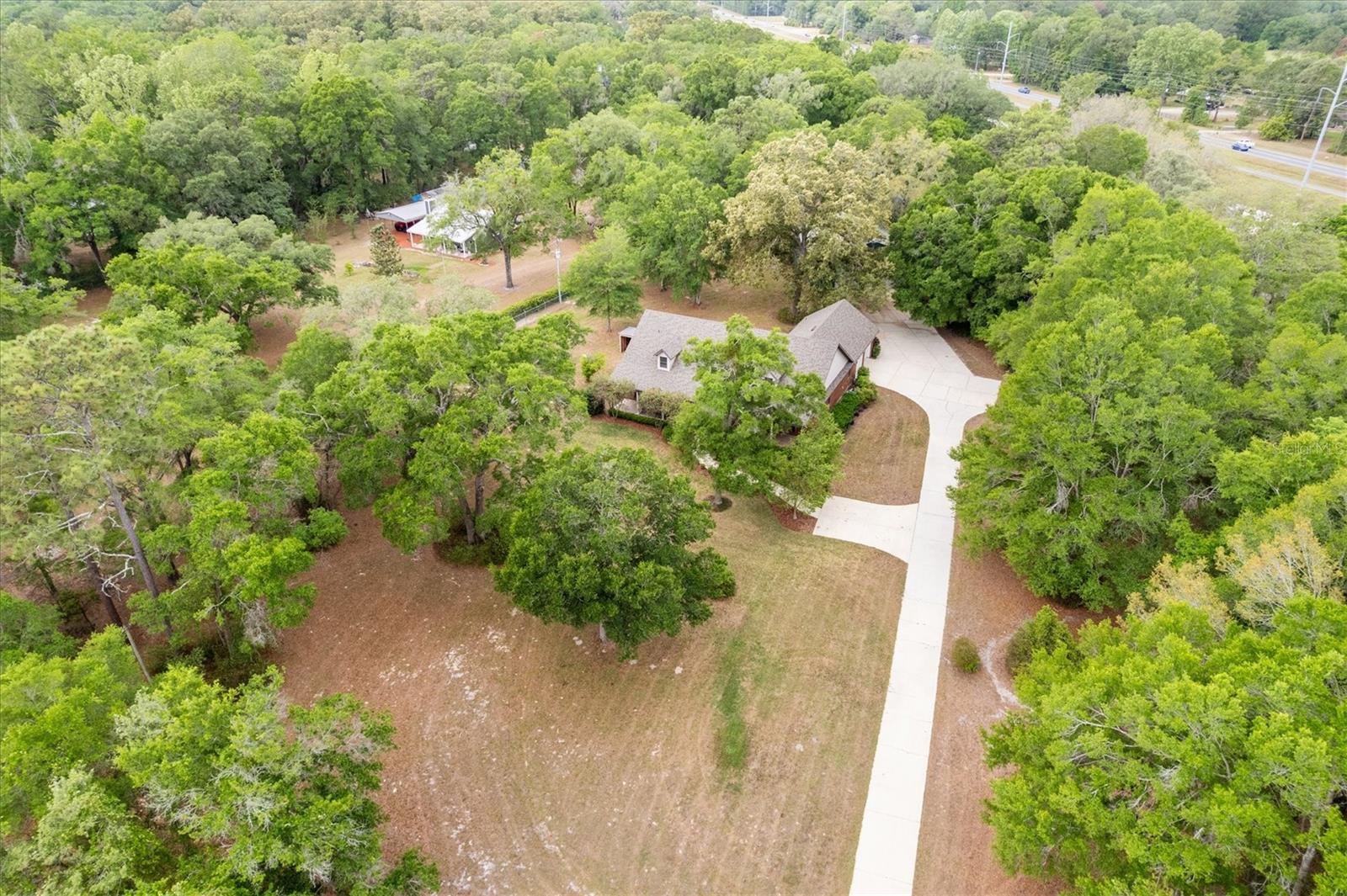 COUNTRY GARDEN ESTATES - Residential