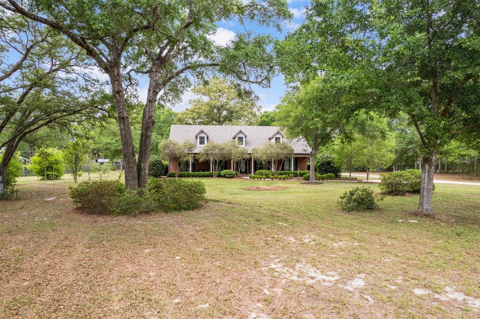 COUNTRY GARDEN ESTATES - Residential