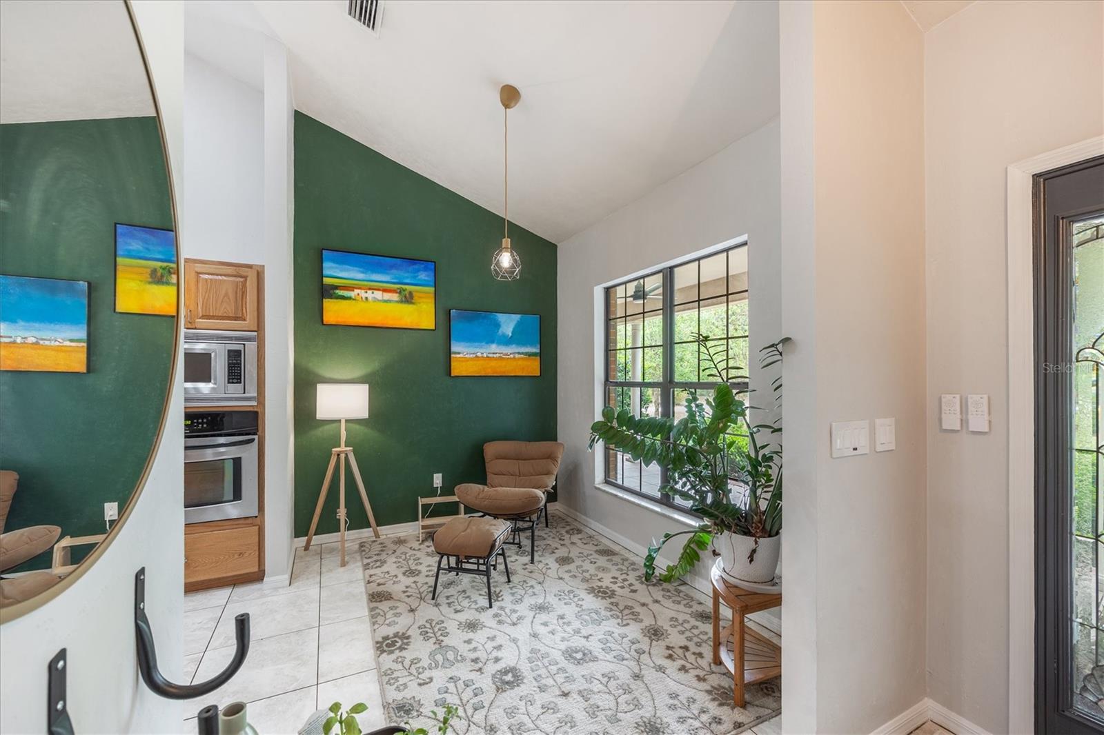 COUNTRY GARDEN ESTATES - Residential
