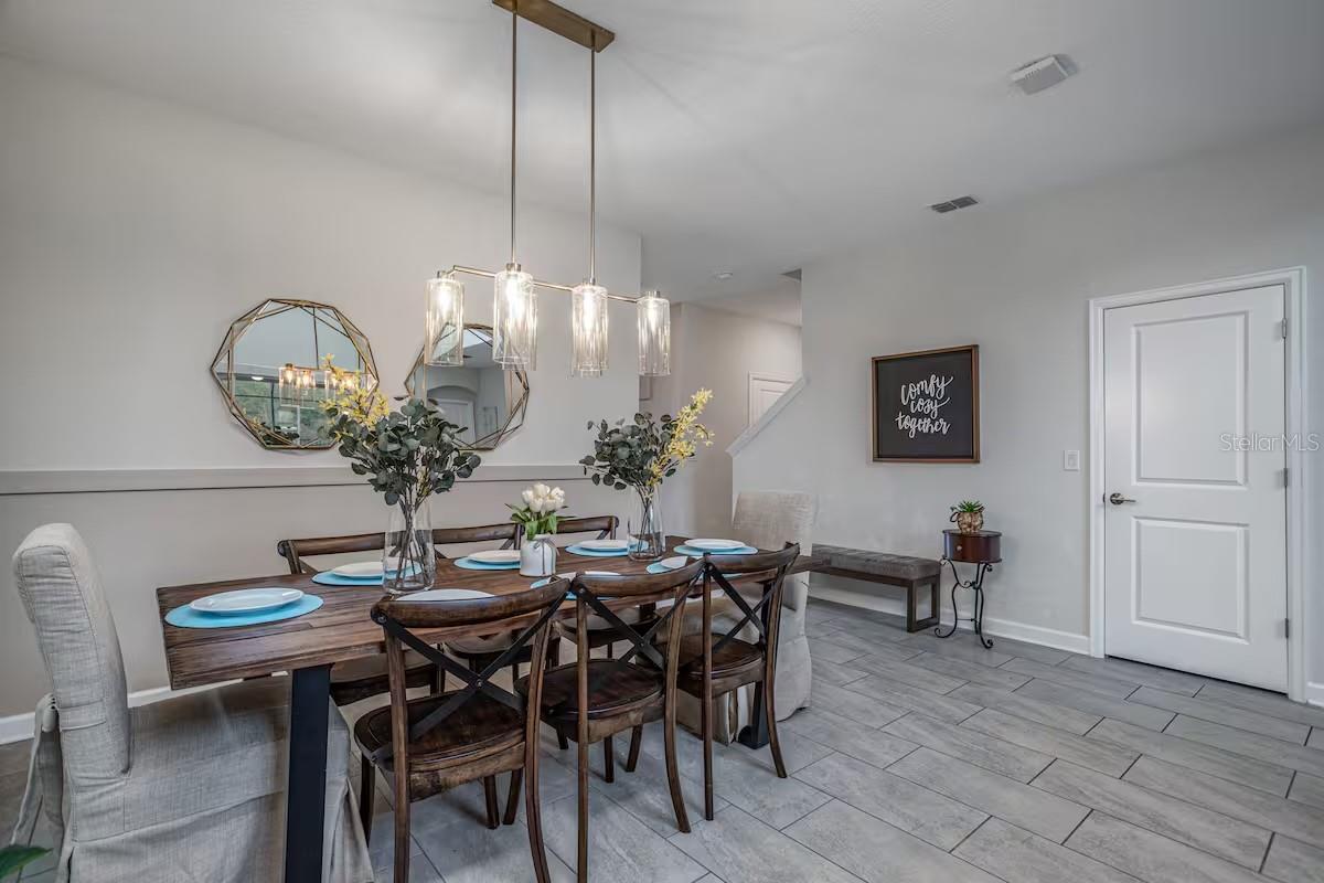 STOREY LAKE - Residential