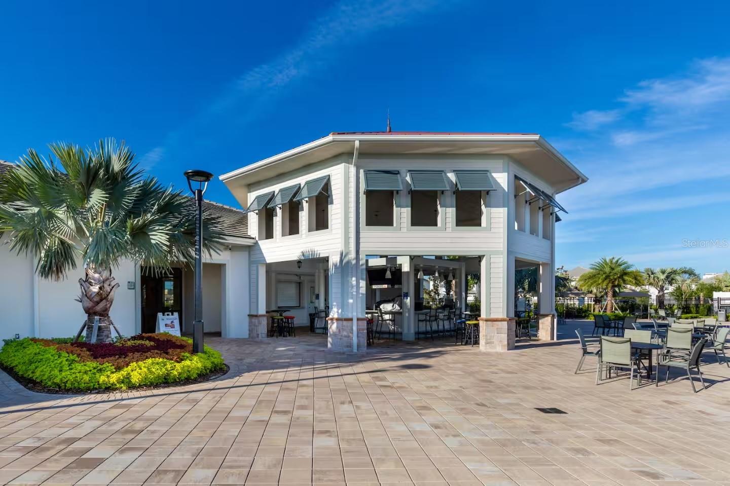 STOREY LAKE - Residential