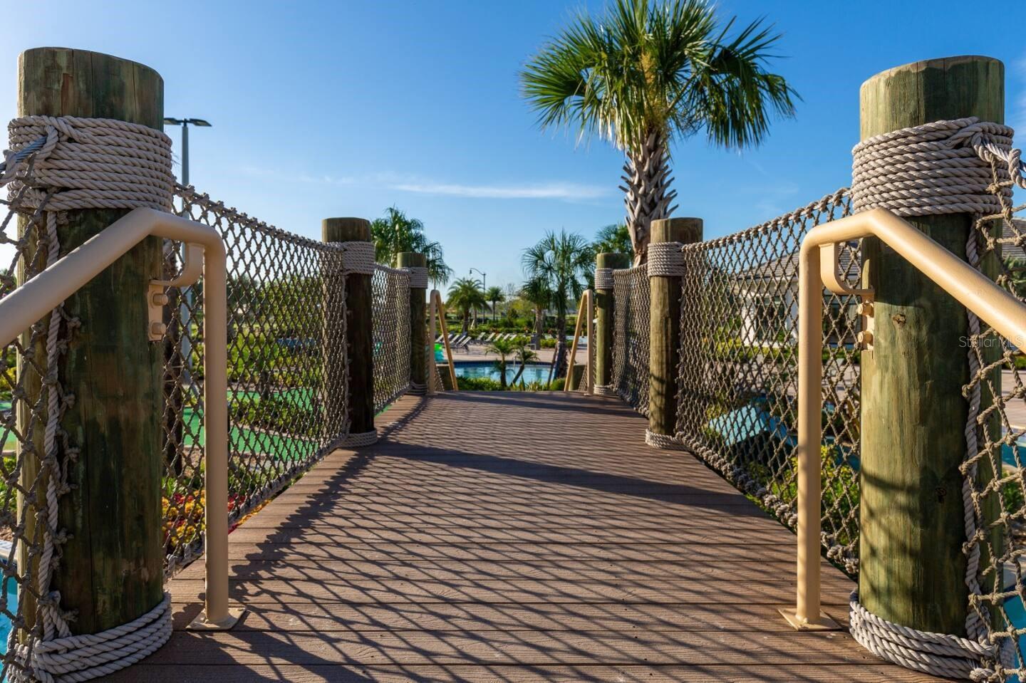 STOREY LAKE - Residential