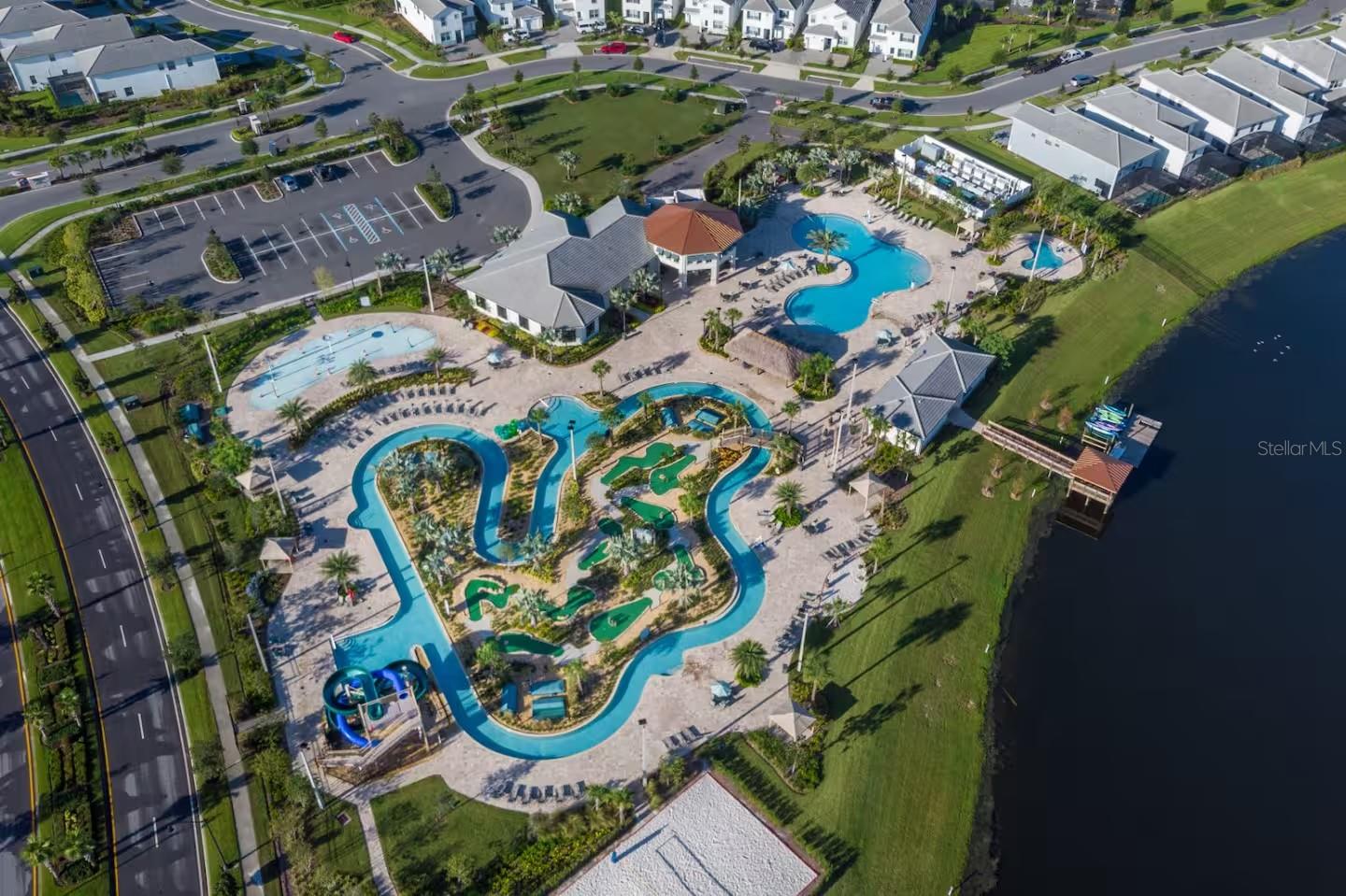 STOREY LAKE - Residential