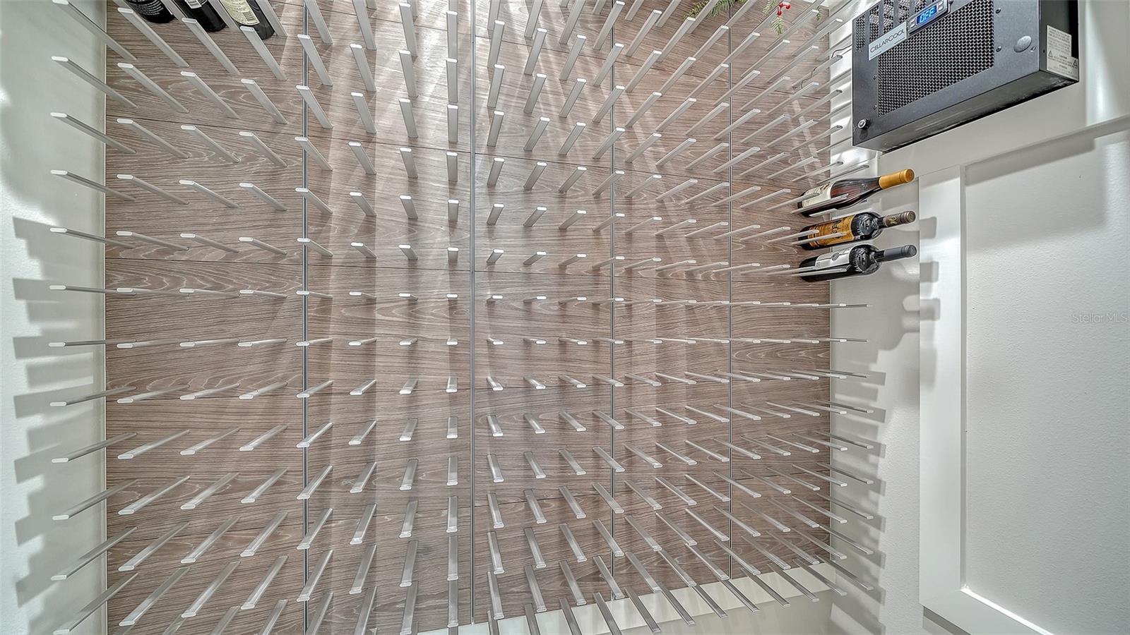 SIESTA COVE SUB - Residential