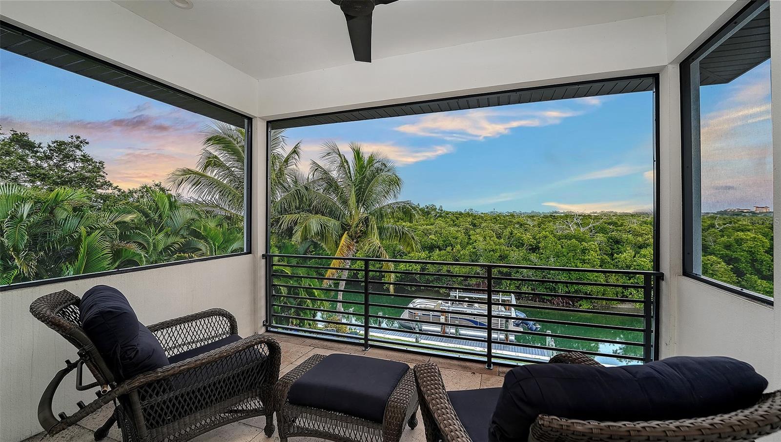 SIESTA COVE SUB - Residential