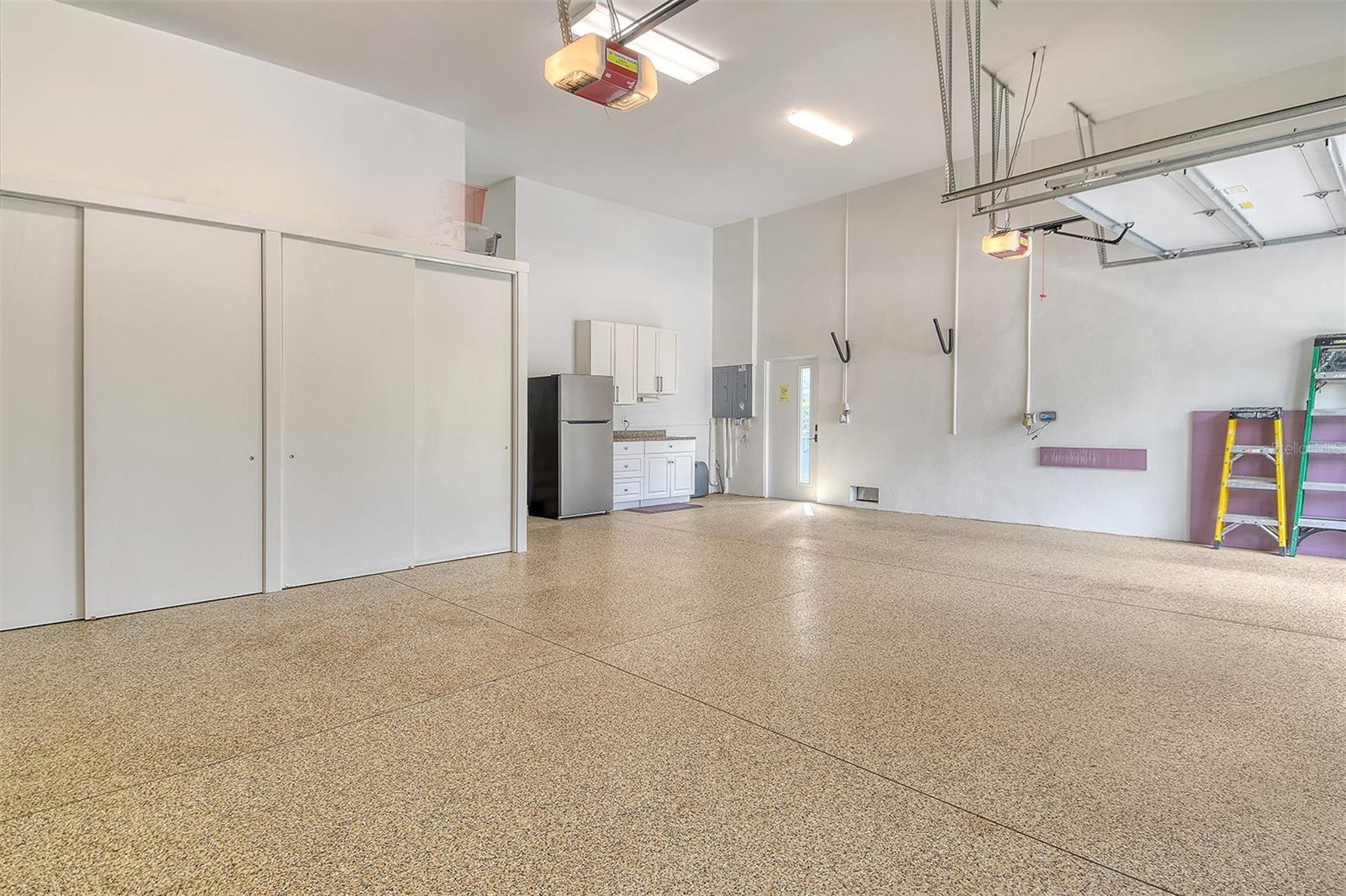 SIESTA COVE SUB - Residential