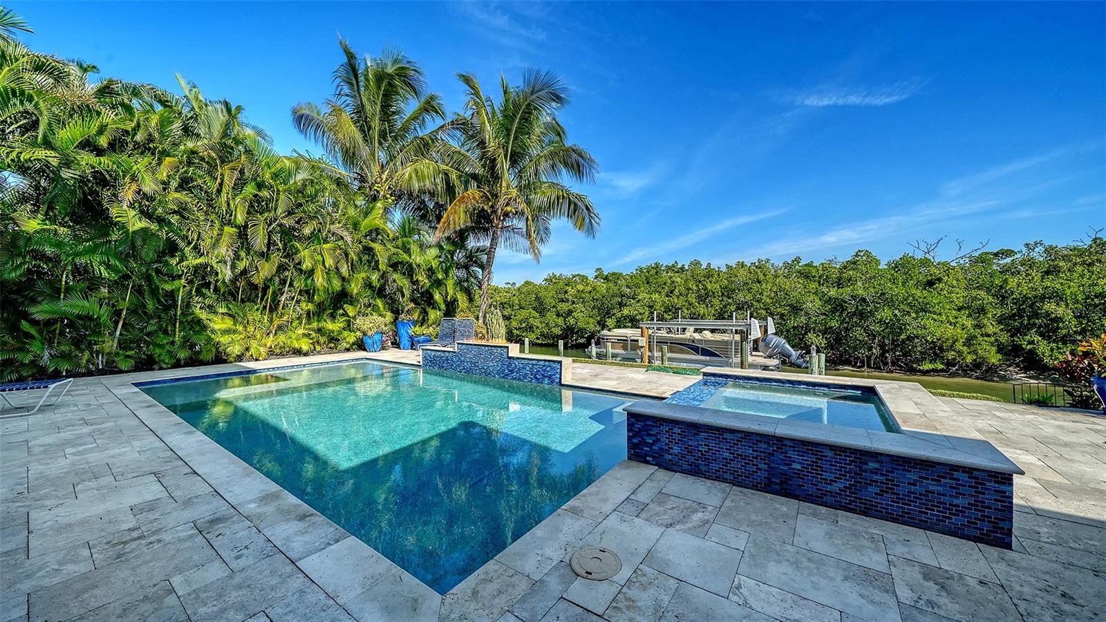 SIESTA COVE SUB - Residential