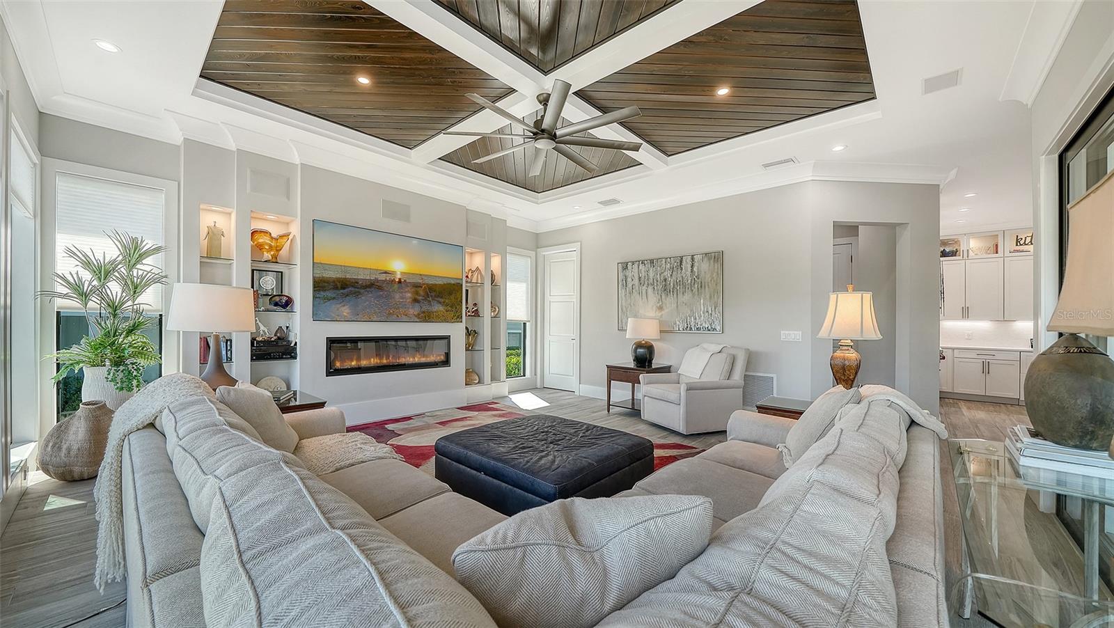 SIESTA COVE SUB - Residential