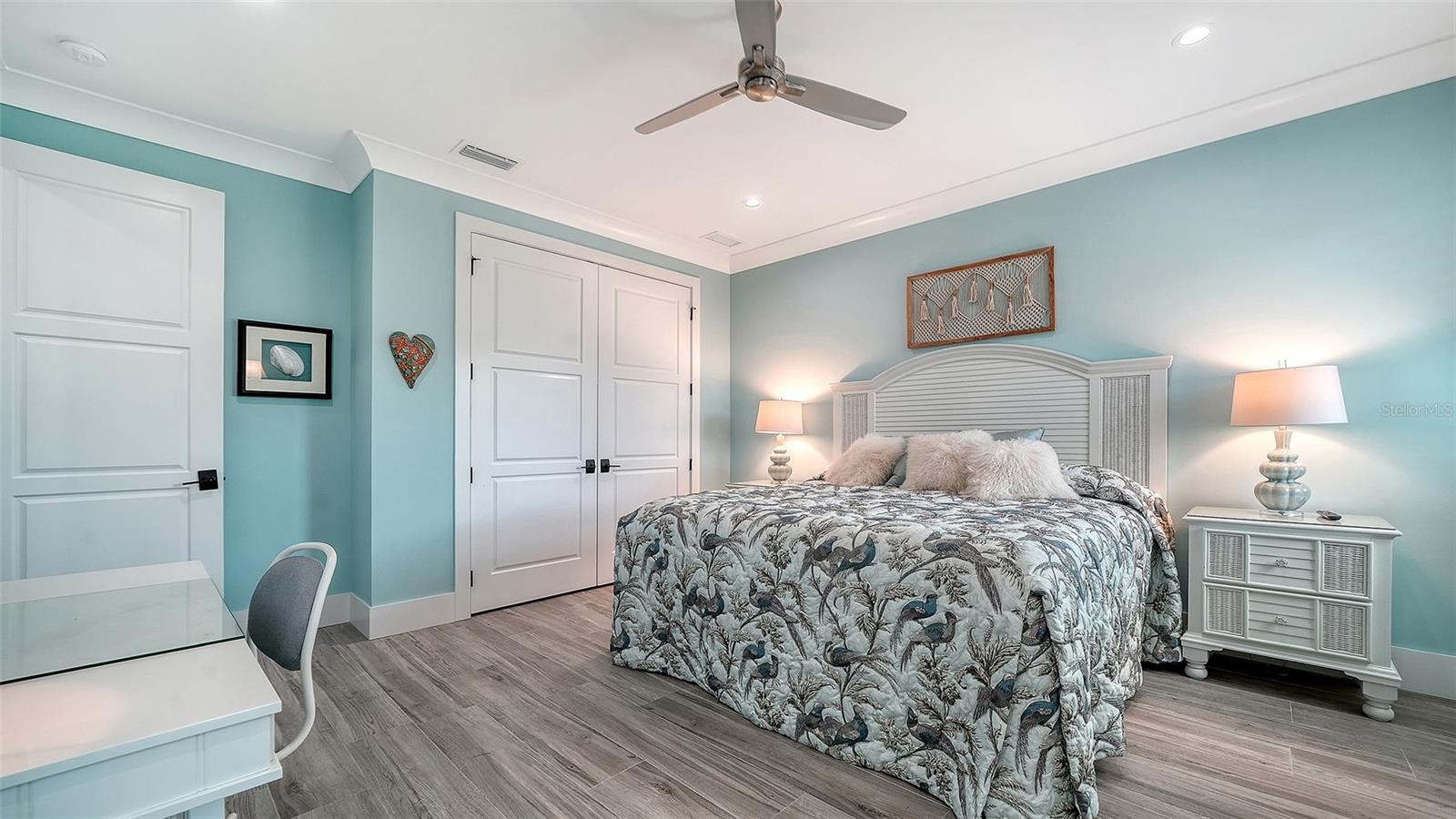 SIESTA COVE SUB - Residential