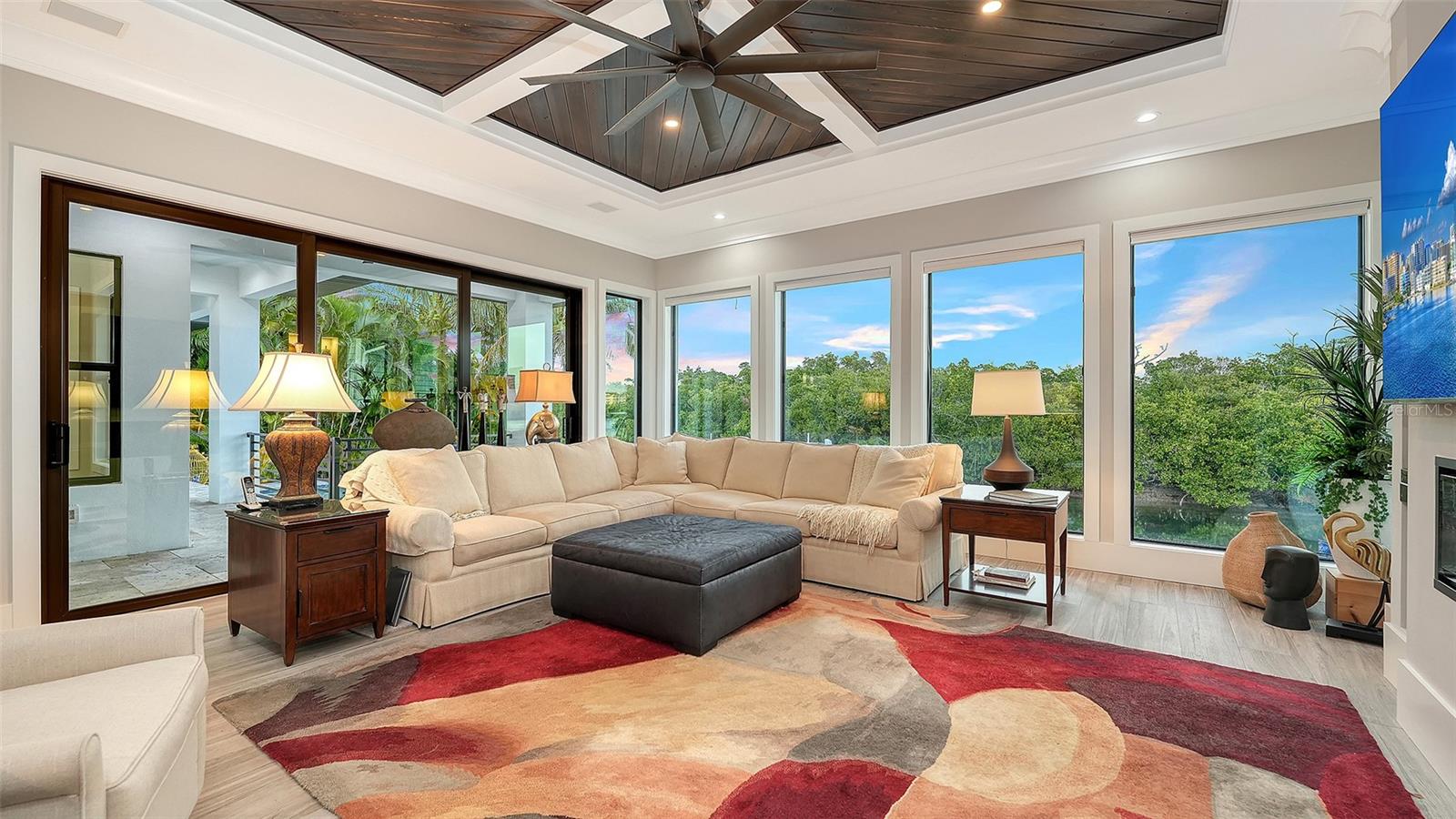 SIESTA COVE SUB - Residential