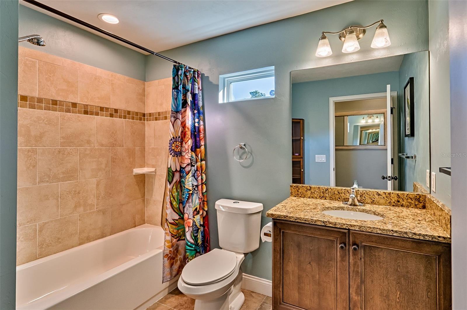 ASHTON RIDGE - Residential