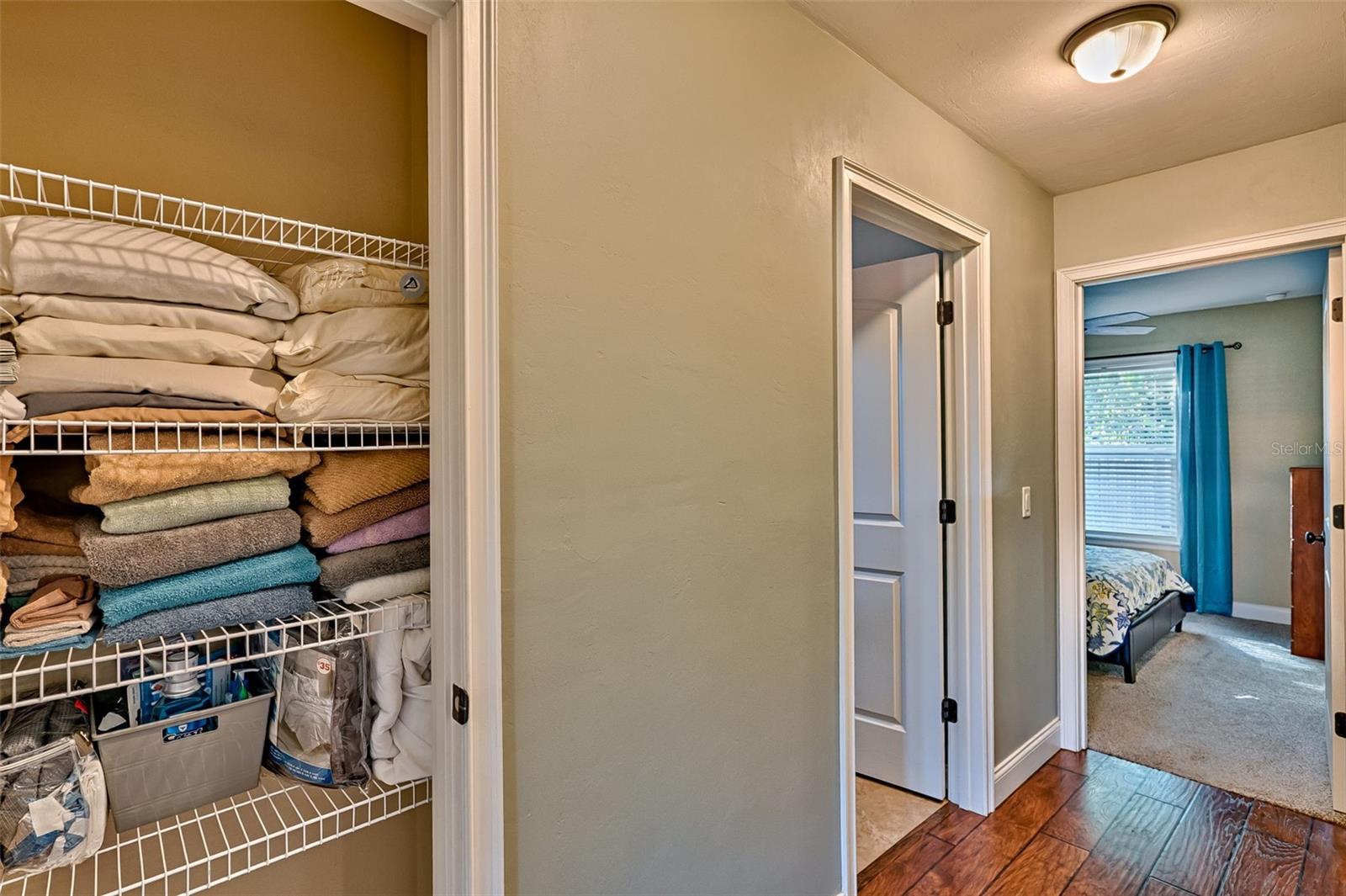 ASHTON RIDGE - Residential