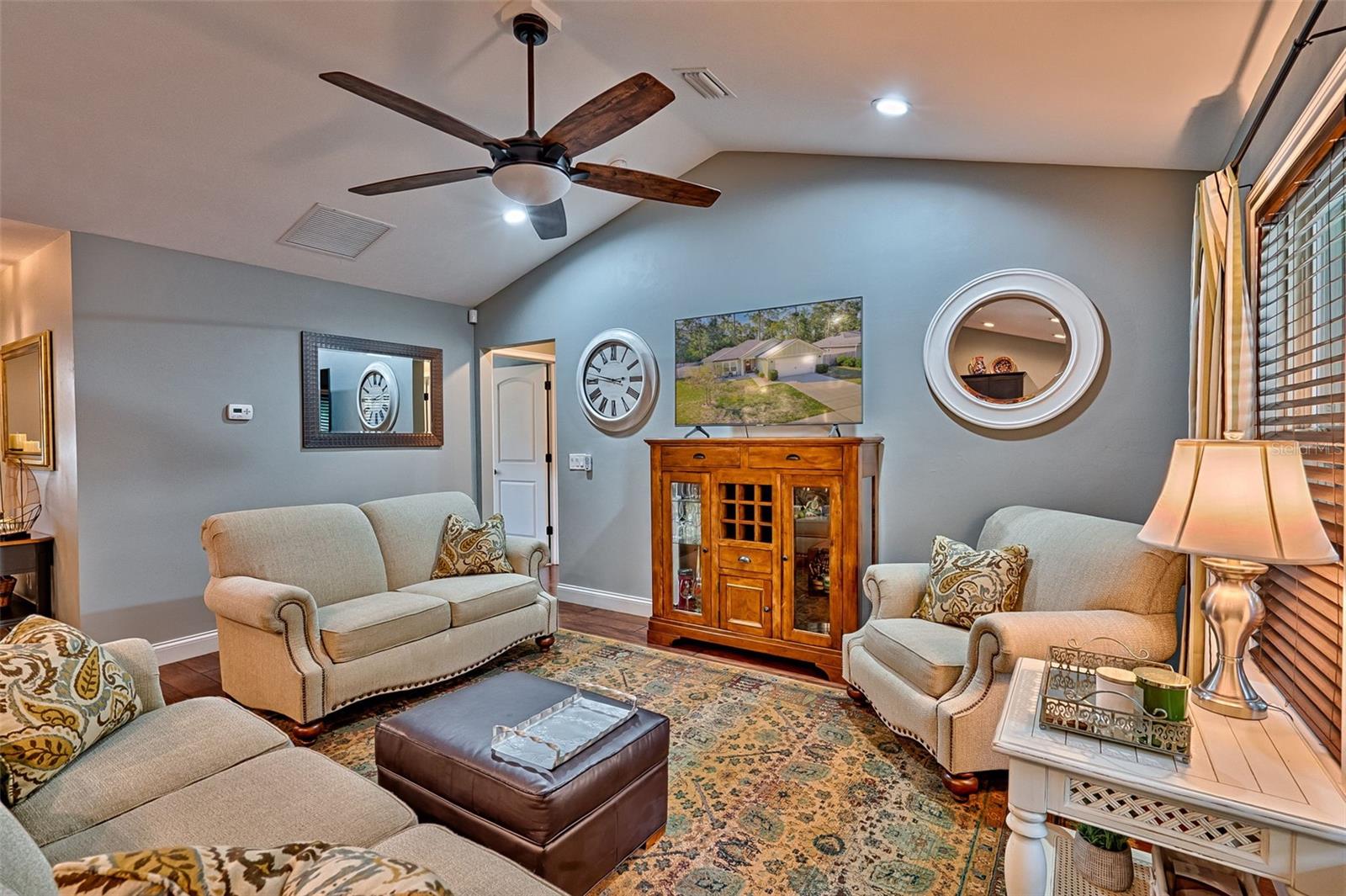 ASHTON RIDGE - Residential