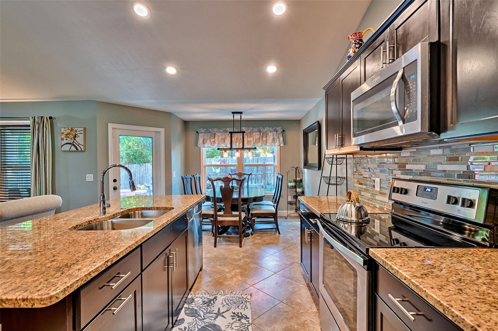 ASHTON RIDGE - Residential