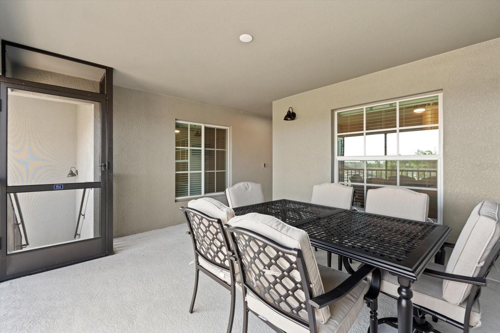 WELLEN PARK GOLF AND COUNTRY CLUB - Residential Lease