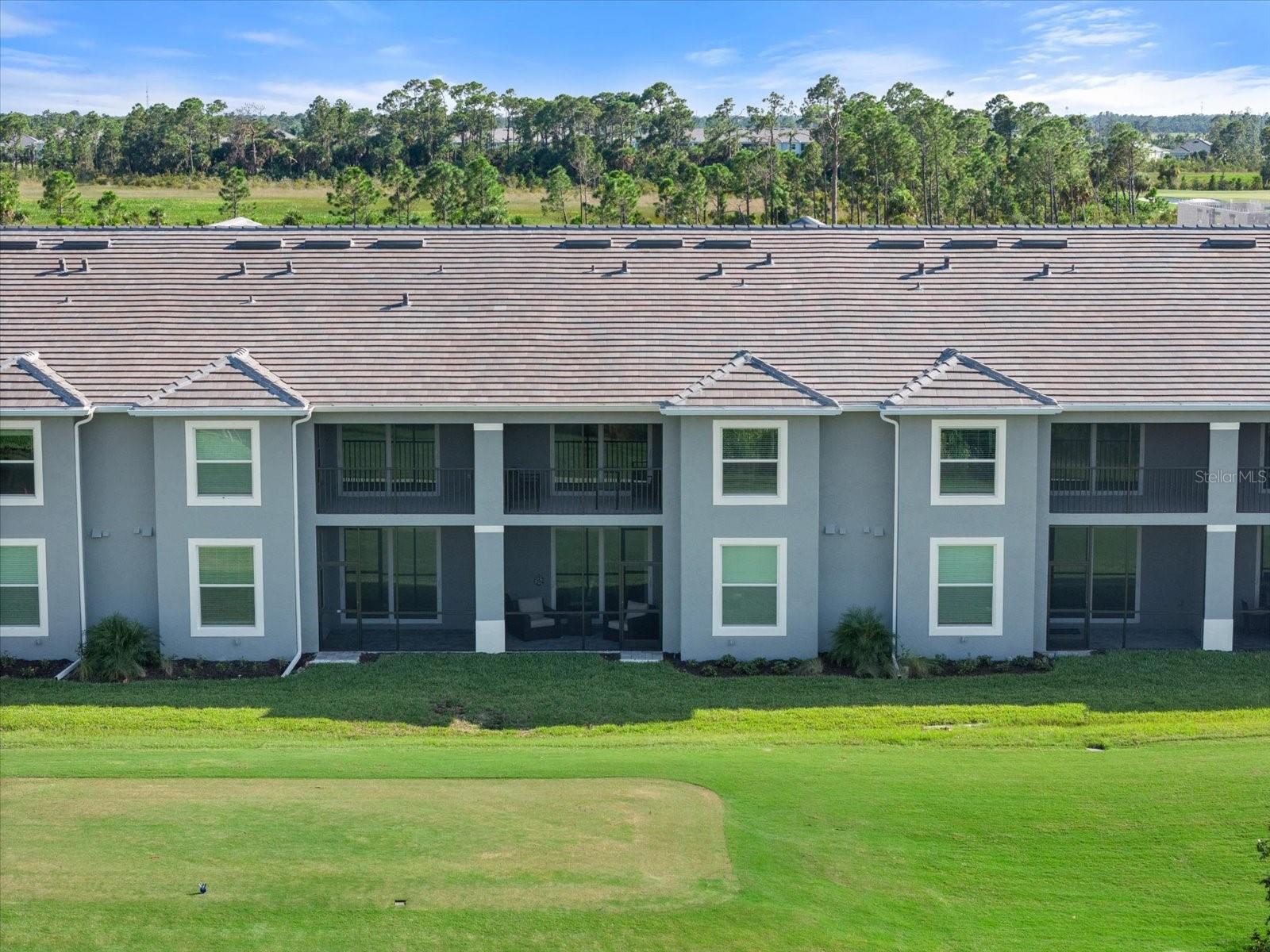 WELLEN PARK GOLF AND COUNTRY CLUB - Residential Lease