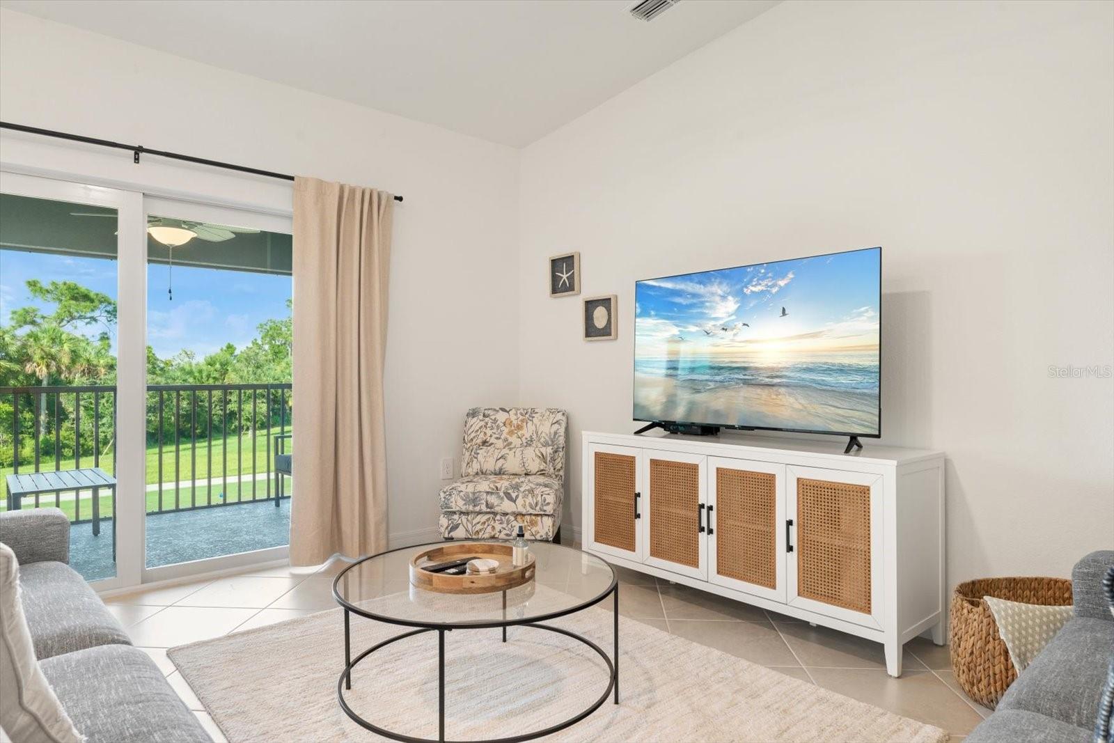 WELLEN PARK GOLF AND COUNTRY CLUB - Residential Lease