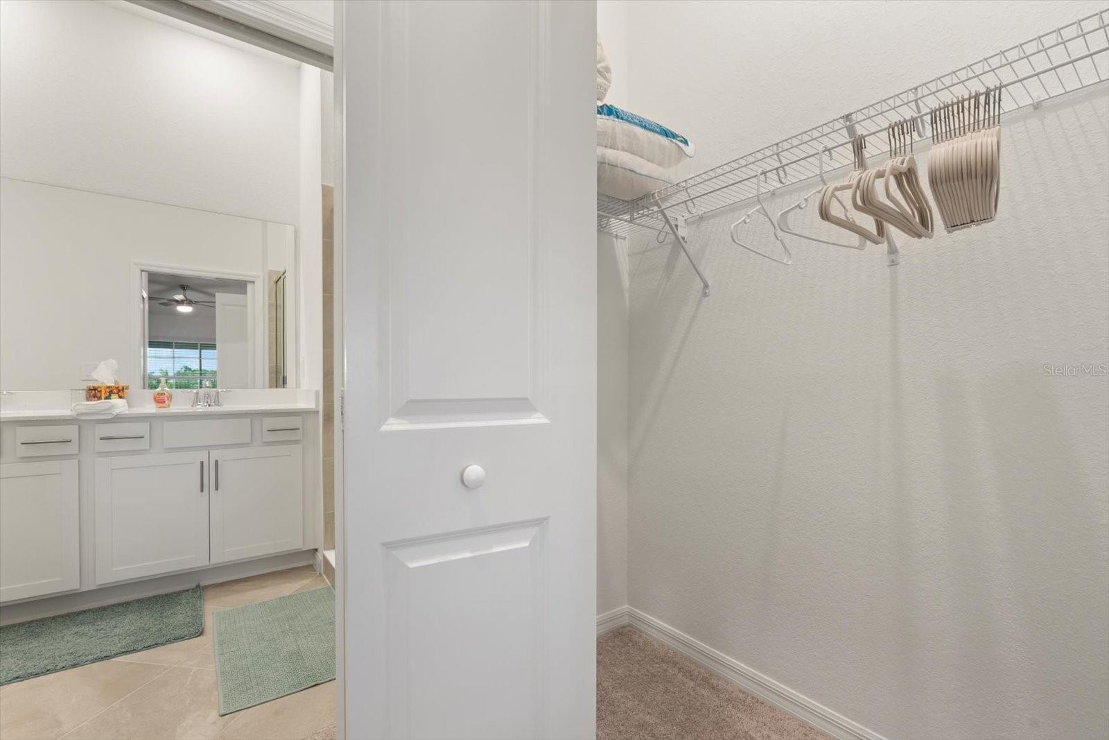 WELLEN PARK GOLF AND COUNTRY CLUB - Residential Lease