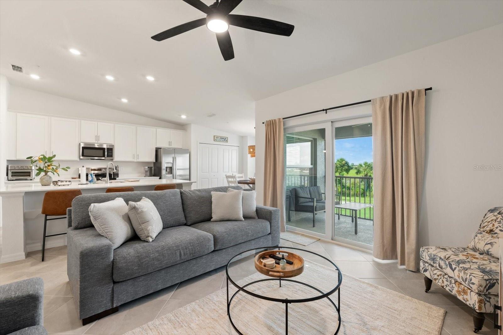 WELLEN PARK GOLF AND COUNTRY CLUB - Residential Lease