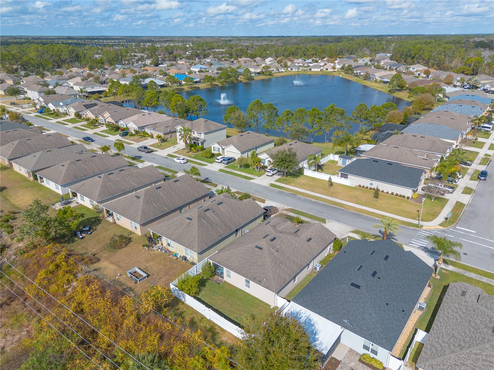 SABAL LAKES - Residential