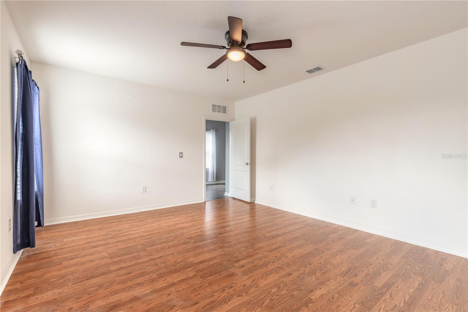 SABAL LAKES - Residential