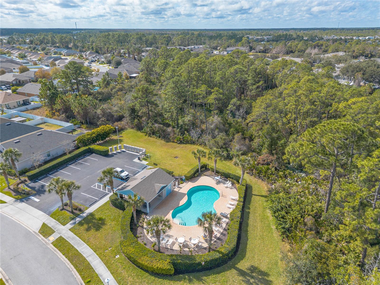 SABAL LAKES - Residential