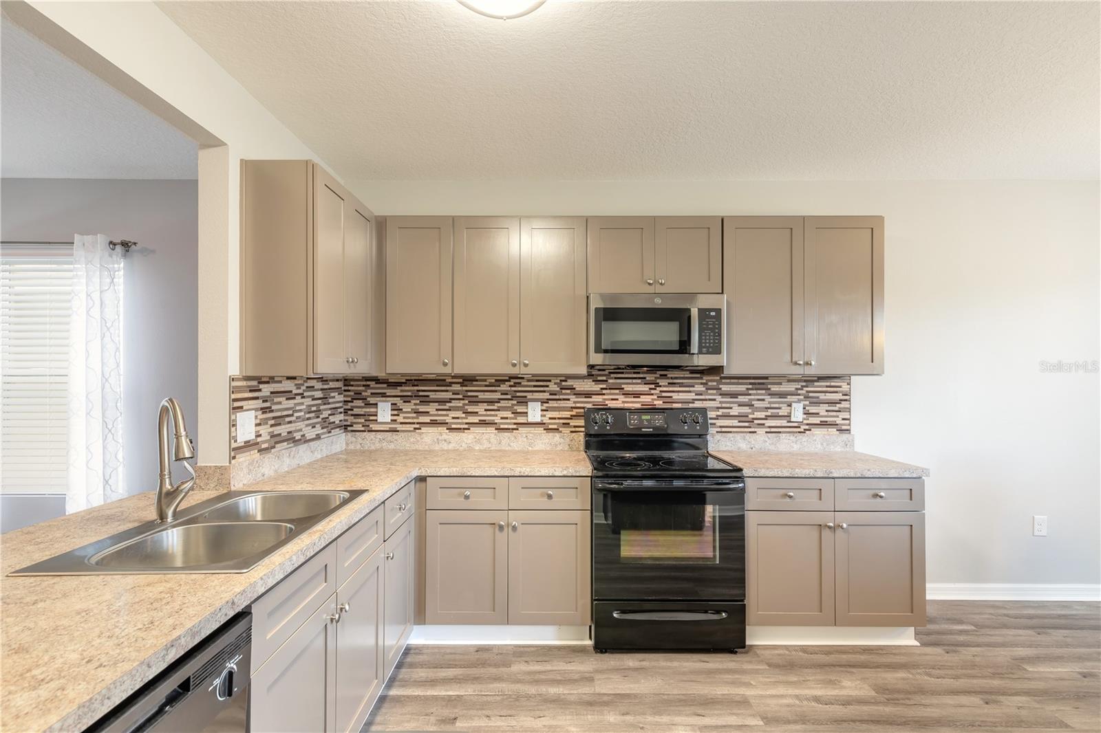 2612 STAR CORAL LANE