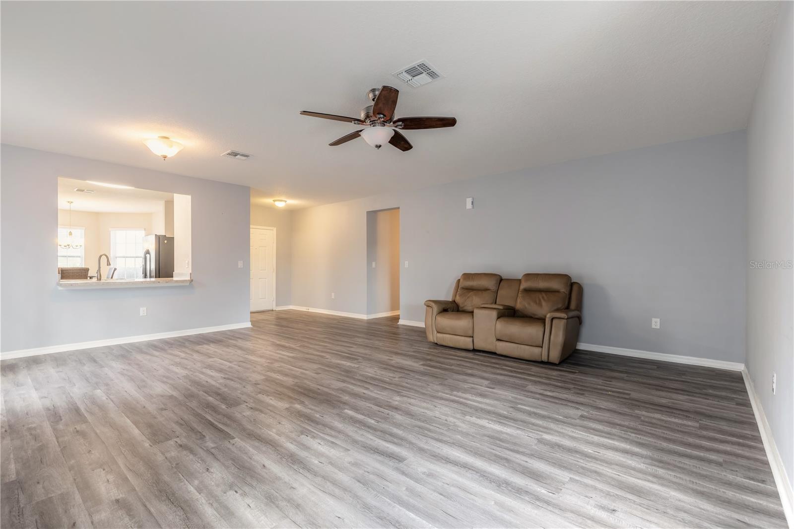 SABAL LAKES - Residential