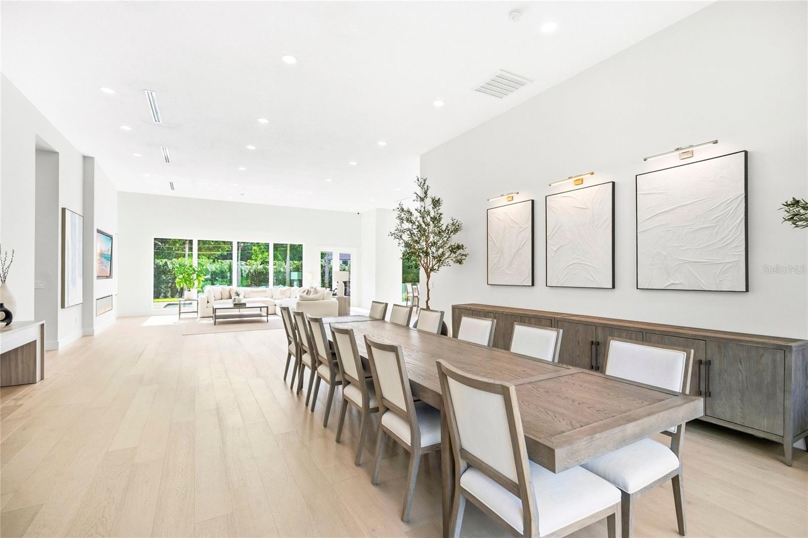 1305 BELMONT DRIVE