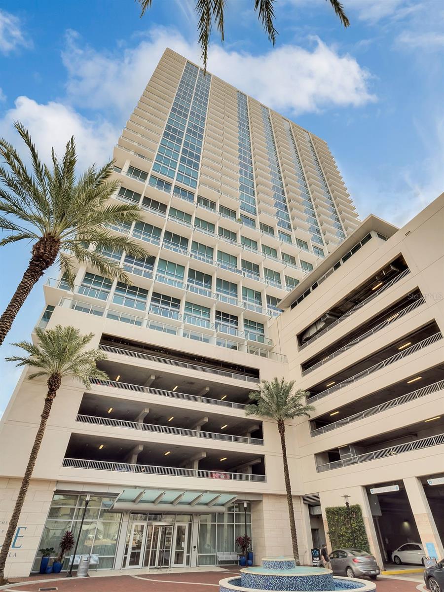 VUE/LK EOLA - Residential