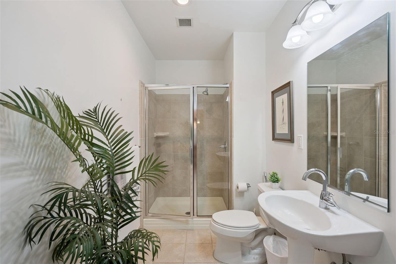 VUE/LK EOLA - Residential