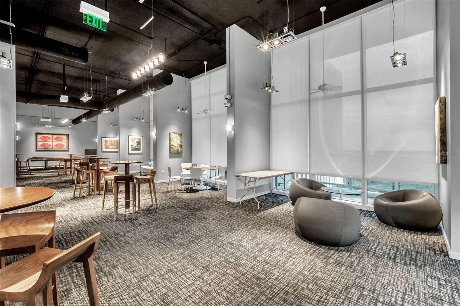 VUE/LK EOLA - Residential