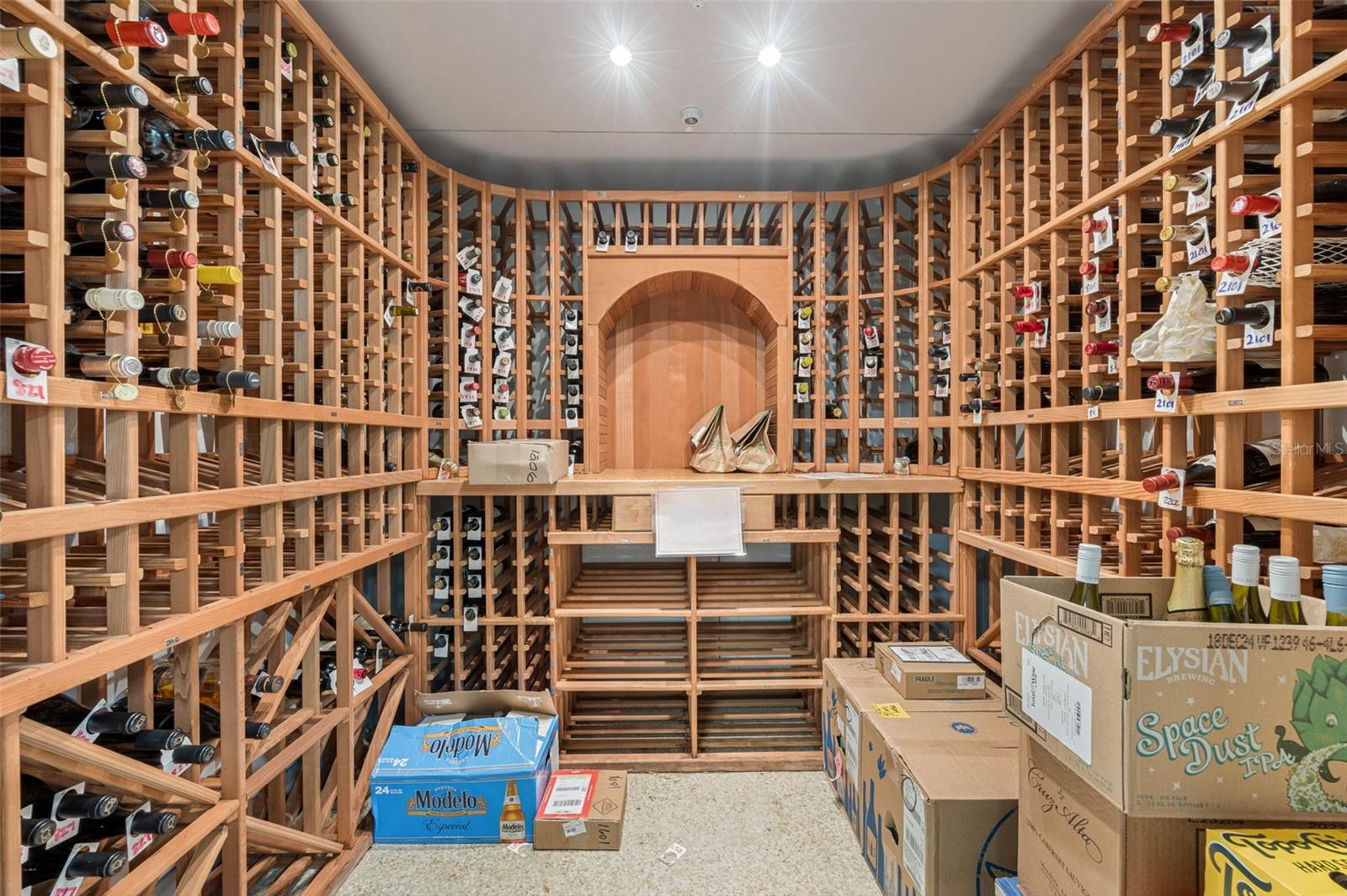 VUE/LK EOLA - Residential