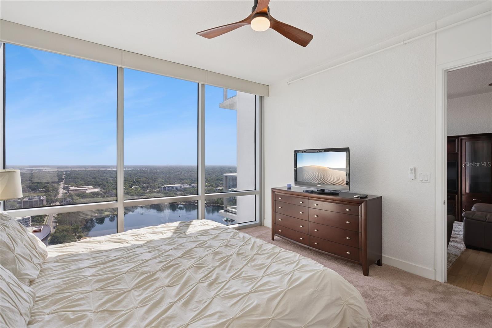 VUE/LK EOLA - Residential