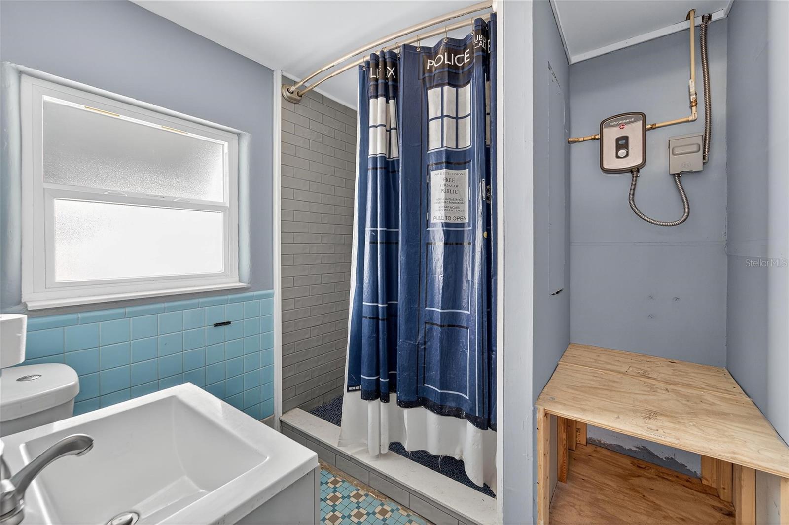 ARDMORE HEIGHTS - Residential