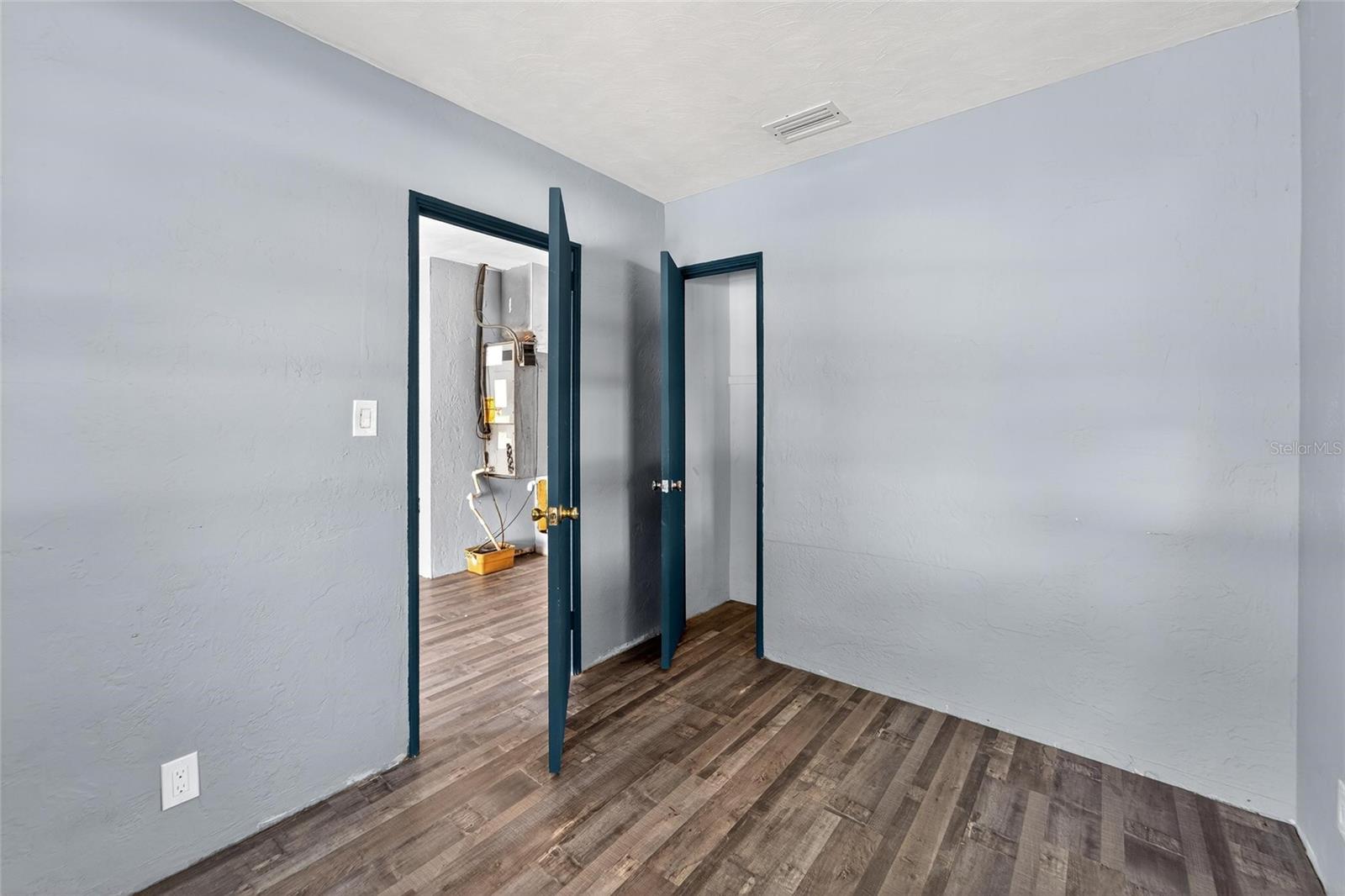 ARDMORE HEIGHTS - Residential