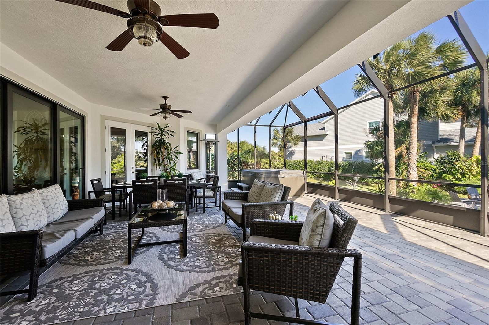 SEASIDE LANDINGS - Residential