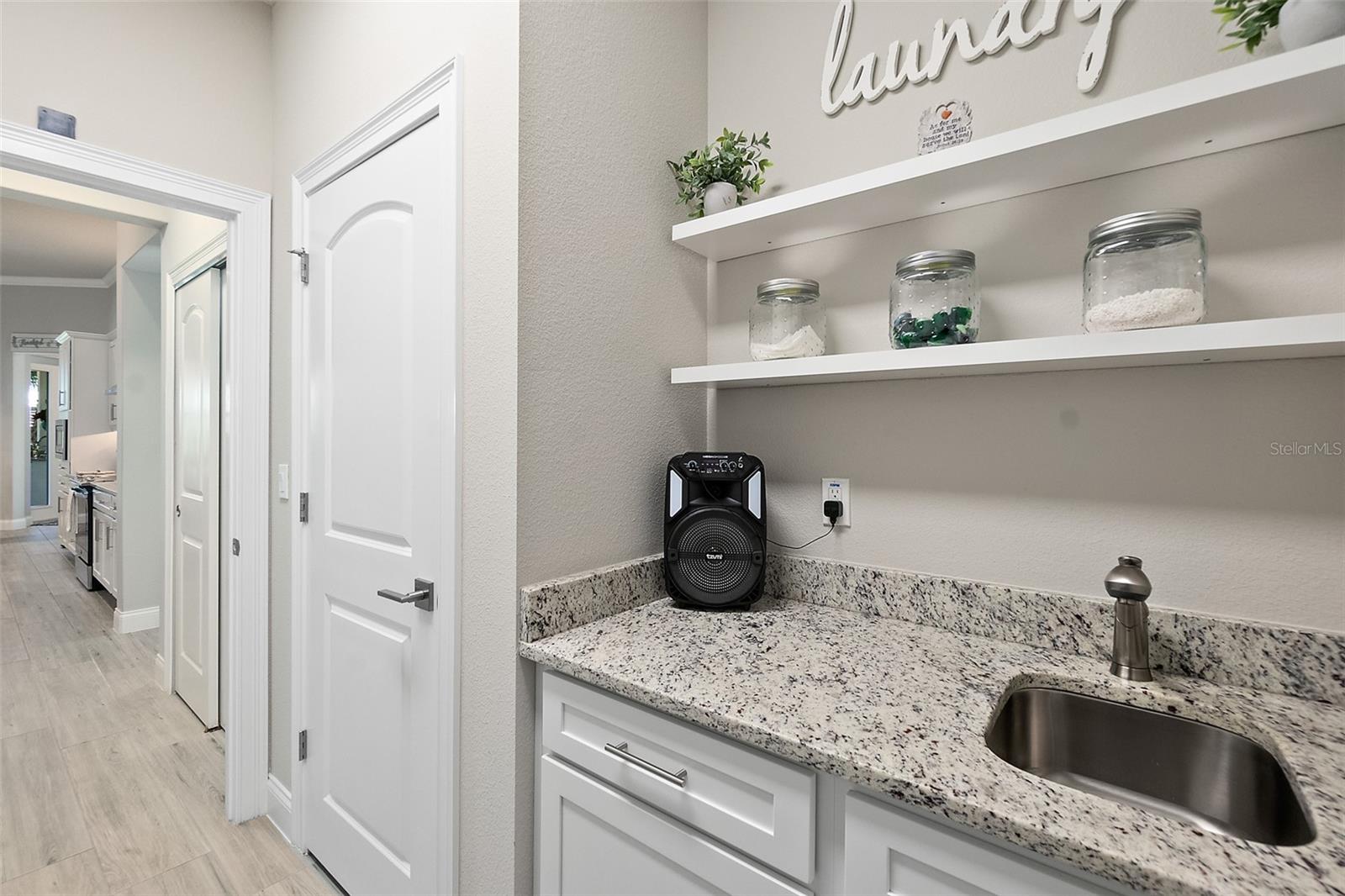 SEASIDE LANDINGS - Residential