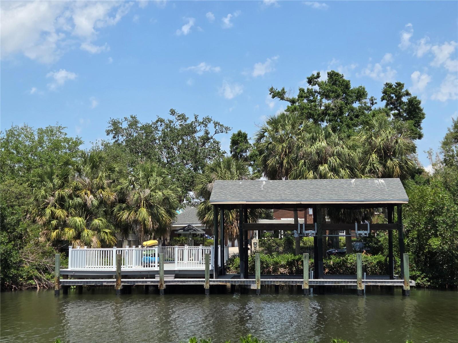 BEACH PARK - Residential