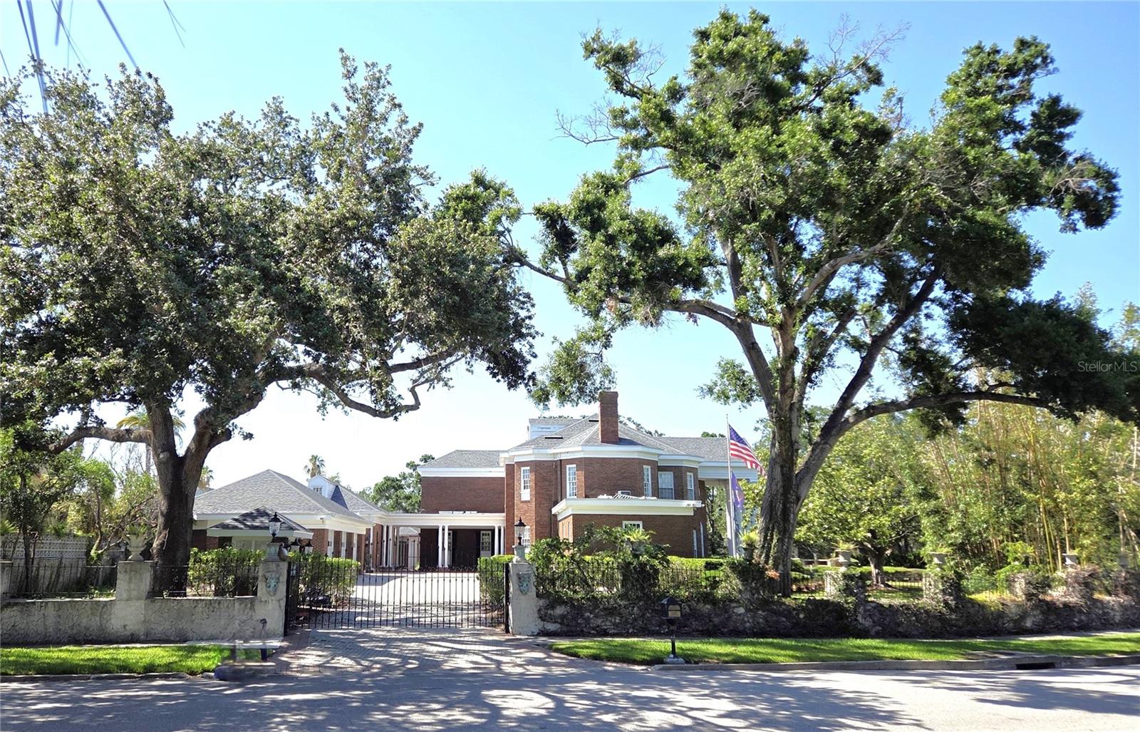 BEACH PARK - Residential