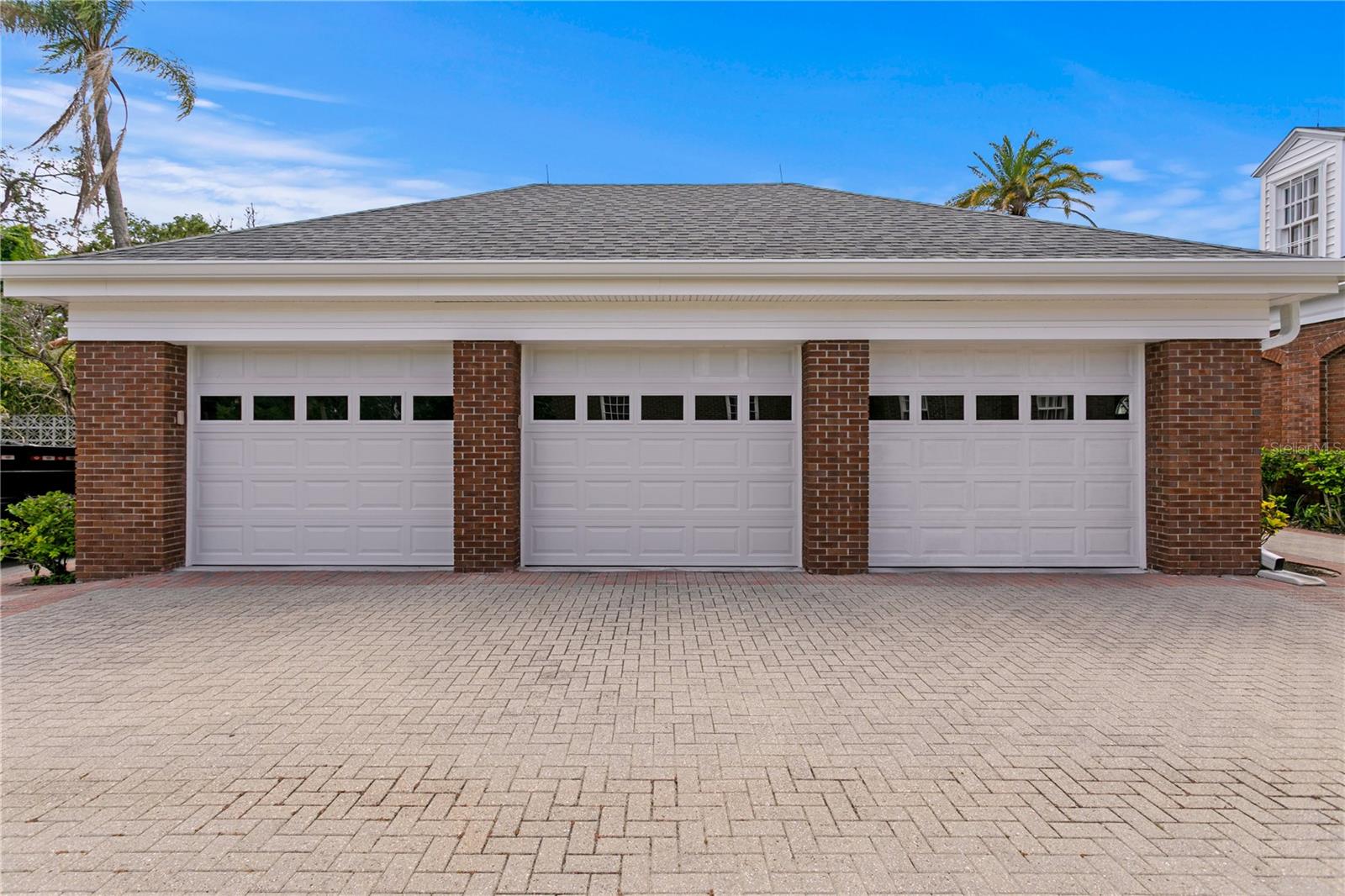 BEACH PARK - Residential