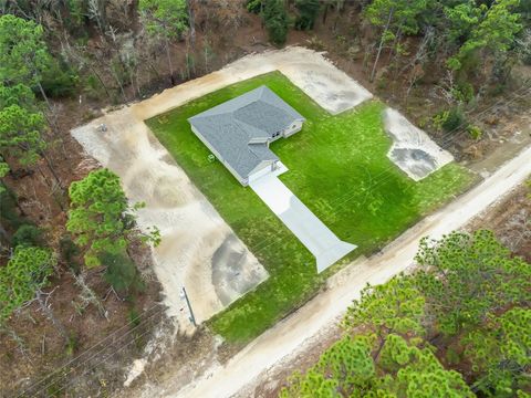 A home in DUNNELLON