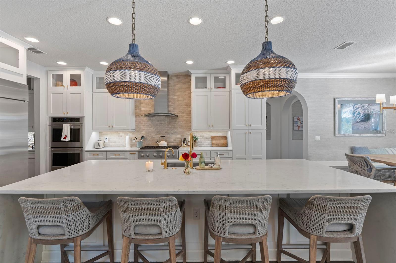 PENINSULA POINTE - Residential