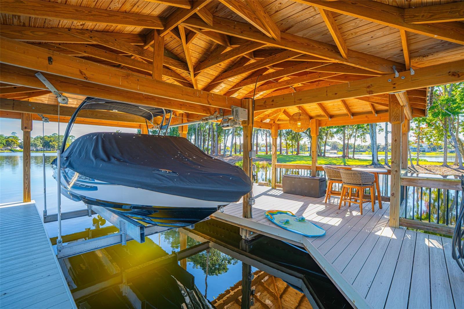 PENINSULA POINTE - Residential