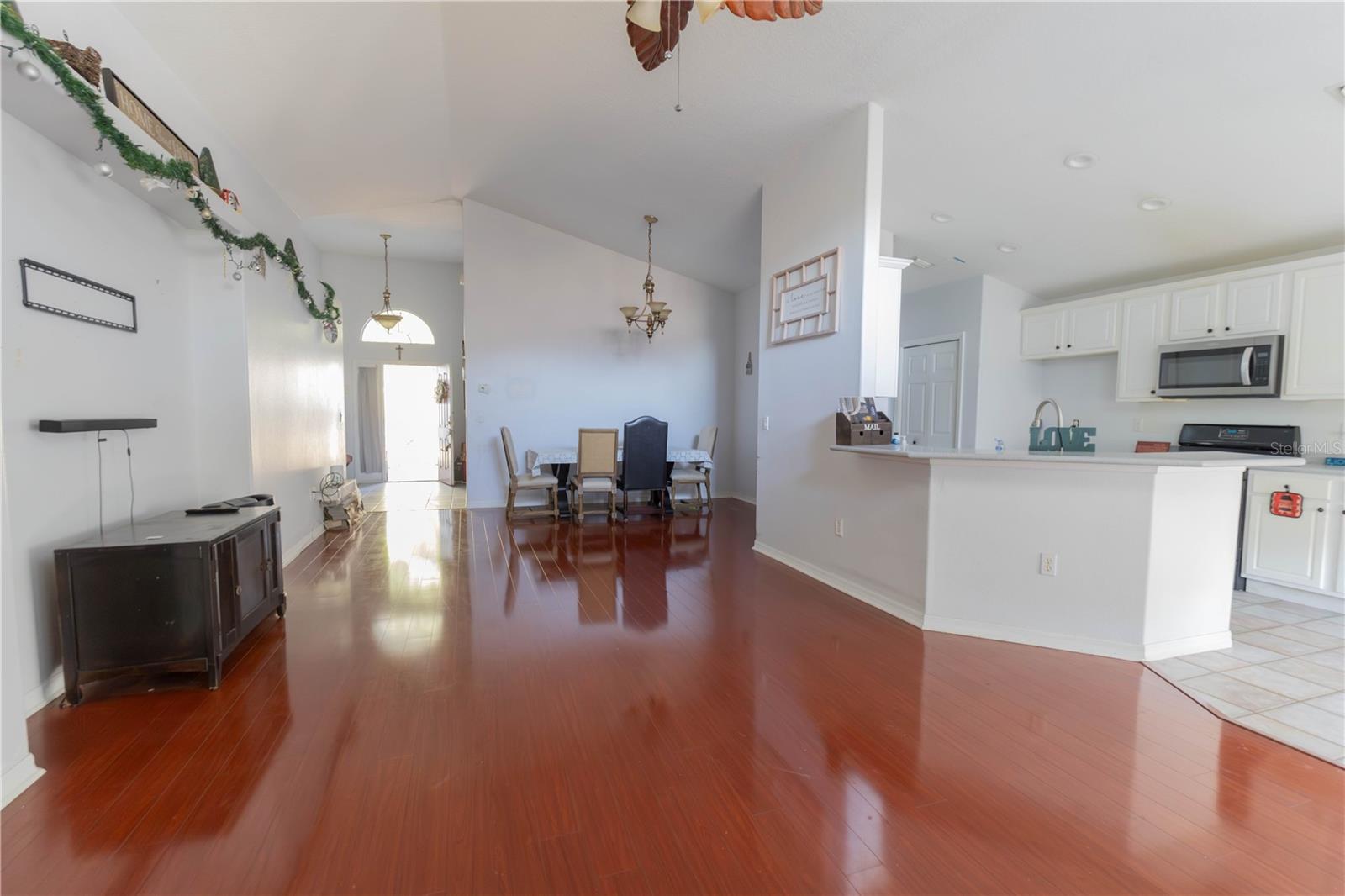 STONEGATE AT SILVER LAKE SUB - Residential